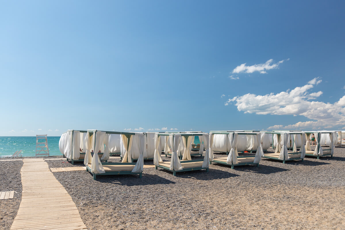 Пляж Новофёдоровки